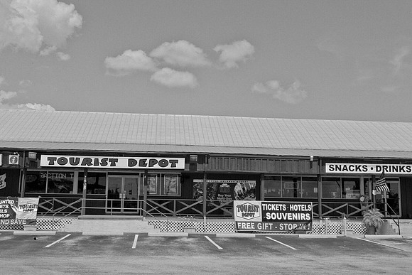 0014_DG_St_Cloud_FL_USA_2009_5L8Y0119