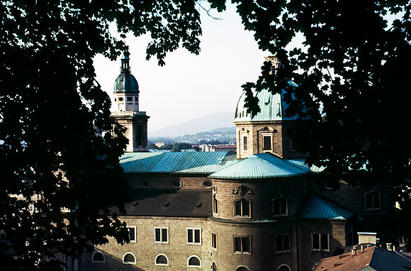 2540_SL_BOX_I_COLOR_AUSTRIA_11