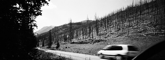 7551_FM_BW_XPAND_AZ_01_8.jpg