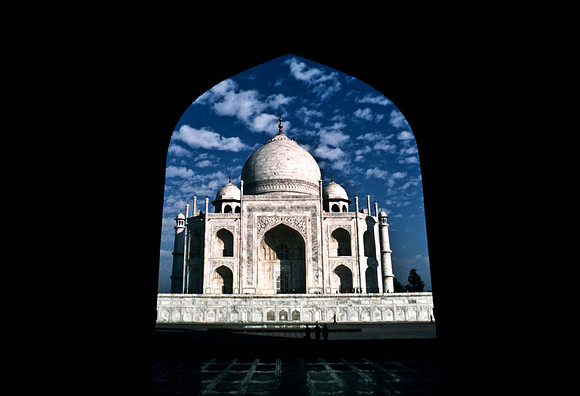 47277_SL_COLOR_INDIA_1987_12