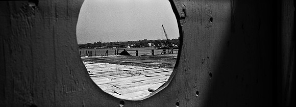 6046_FM_BW_XPAN_CA_02_5.jpg