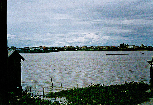 62440_2008_FM_Color_Cambodia757