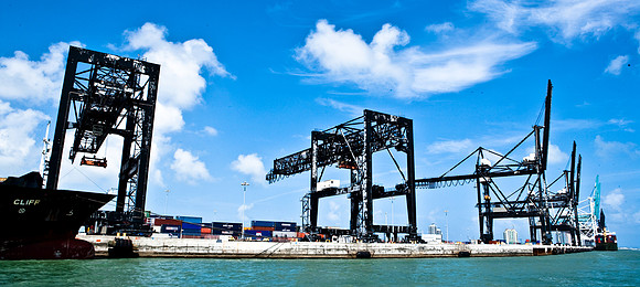 85553_ZV4N_9146-793_Miami_FI_By_Boat_Pinker