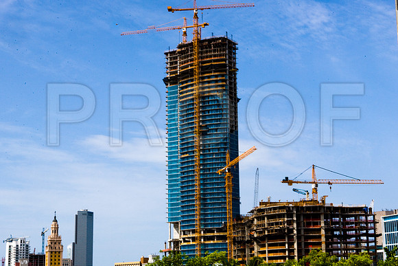 84691_2008_DG_Color_USA_Miami_FL_ZV4N1852