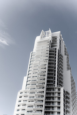 3807_DG_Miami_Beach_FL_5L8Y4683