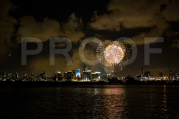 85526_ZV4N1776_Miami_FL_USA