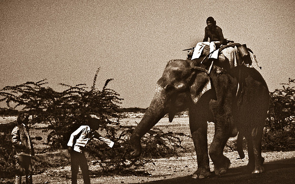 47284_SL_COLOR_INDIA_1987_5