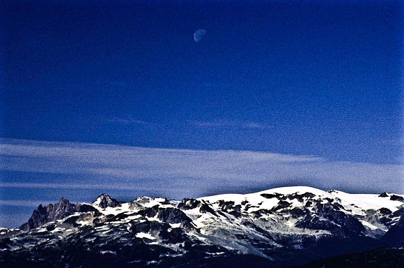 06812_B19_SL_COLOR_WHISTLER_WS_97_05.jpg