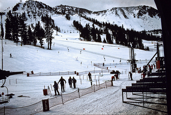 47943_B17_SL_COLOR_MAMOTA_YOSEMITE_CA_97_08.jpg