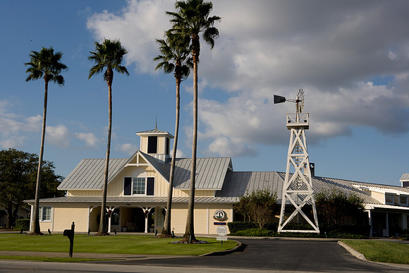 36203_DG_Color_USA_Osceola_County_Celebration_Town_FLZV4N7792