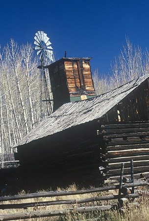 47444_B5_SL_COLOR_TWIN_LAKE_SAN_ISRAEL_NAT_FORREST_COLORADO_WY_97_01