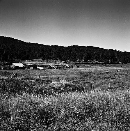 7547_B3P1_4_BW_SQ_MT_01_2.jpg