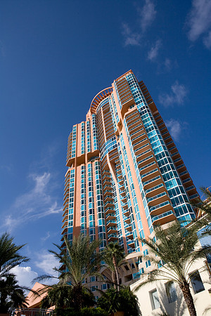 36146_DG_Color_USA_Miami_Beach_FL_Related_Group_South_of_FifthZV4N3271