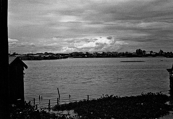 62440_2008_FM_BW_Cambodia_017-2