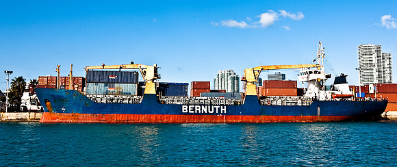 2700_Miami_Beach_Port_Mansur_Miami_20090307-5L8Y2402