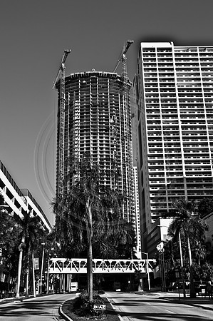 MDT33137_DG_DSC_MIDTOWN_BW_0662_BOOK_06