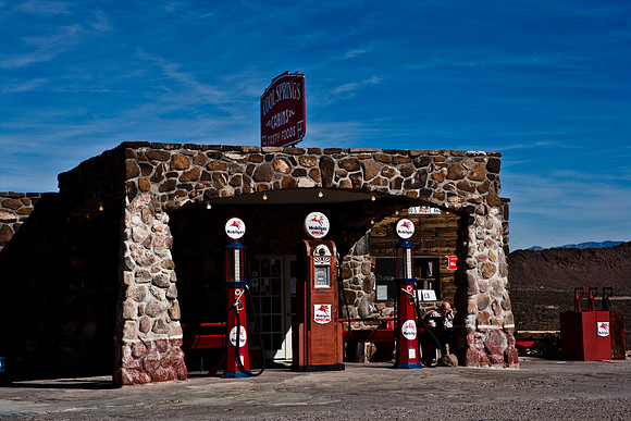06648_DG_COLOR_OATMAN_ARIZONA_AZ_USA_2007_ZV4N_2136
