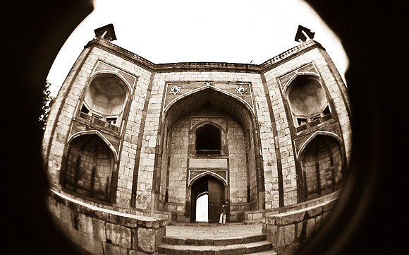 47299_SL_COLOR_INDIA_1987_11
