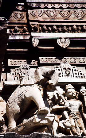 47264_SL_COLOR_INDIA_1987_10