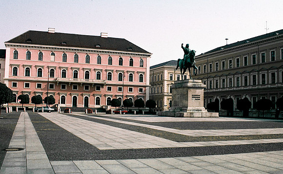 2538_SL_BOX_I_COLOR_AUSTRIA_15