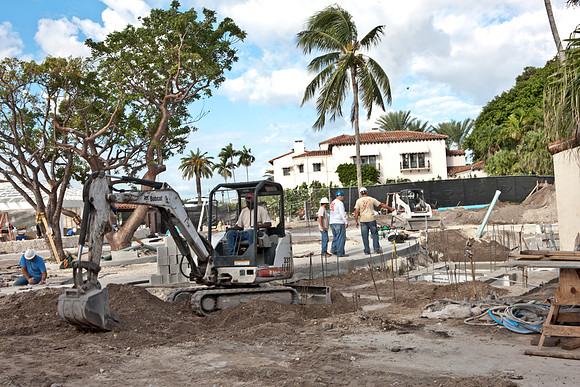 0042_DG_Fisher_Island_Miami_FL5L8Y1745