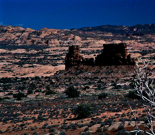 06768_B10_SL_COLOR_PARK_AVE_LASALLE_MTS_VIEWPOINT_ARCHES_NAT_PARK_UTAH_UT_97_0606.jpg