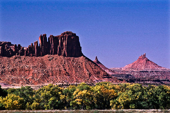 06789_B10_SL_COLOR_CANYONLAND_NAT_PARK_UT_97_03.jpg