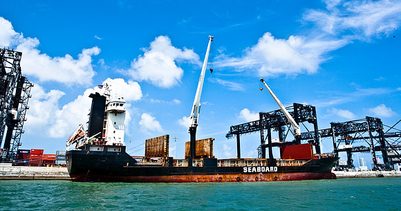 85553_ZV4N_9142-789_Miami_FI_By_Boat_Pinker