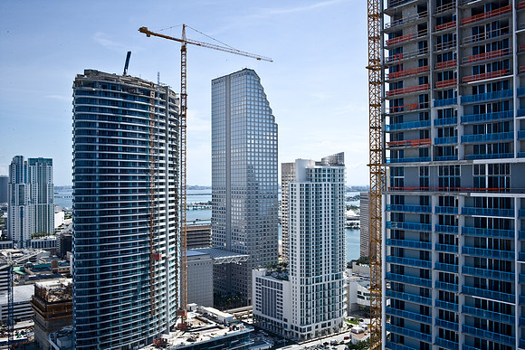 85465_FL_DG_ZV4N4390