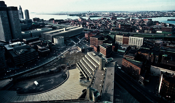 47368_B3_SL_COLOR_SURROUNDINGS_NE_97_16.jpg