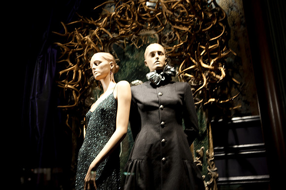 20080908_DVD32_DG_USA_Rodeo_Drive_LA_CA_5956_full_blead