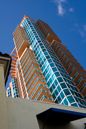 36146_DG_Color_USA_Miami_Beach_FL_Related_Group_South_of_FifthZV4N3277
