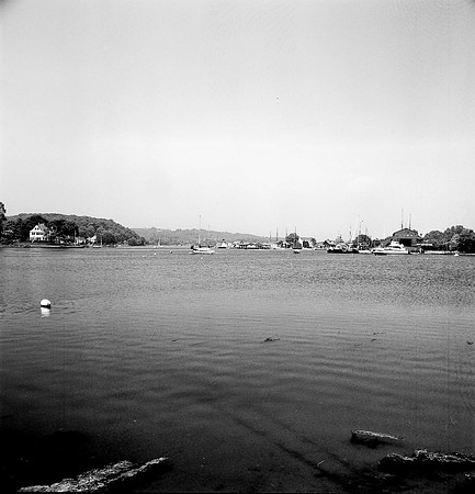7816_A_BW_SQ_Mistic_STONINGTON_CT_04_3.jpg