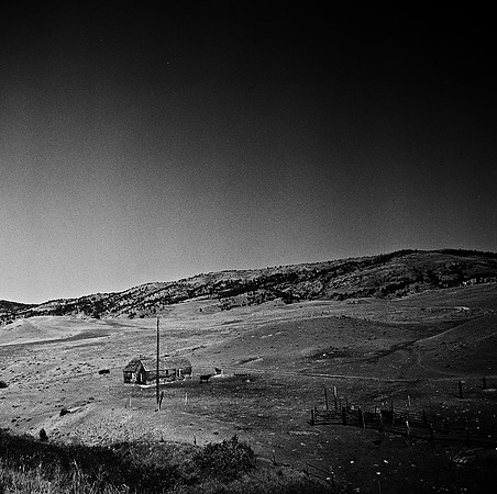7557_B3P1_9_BW_MOUNTAINS_MT_01_4.jpg
