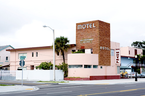 36155_DG_Color_USA_Miami_FL_Biscayne_BlvdZV4N6348_Oasis_Biscayne_BLV_Related