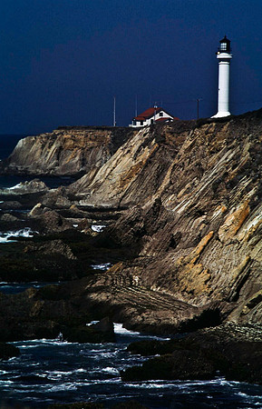47981_B18_SL_COLOR_LIGHTHOUSE_TO_EUREKA_CA_97_11.jpg