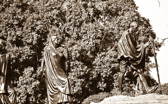 47301_SL_COLOR_INDIA_1987_3