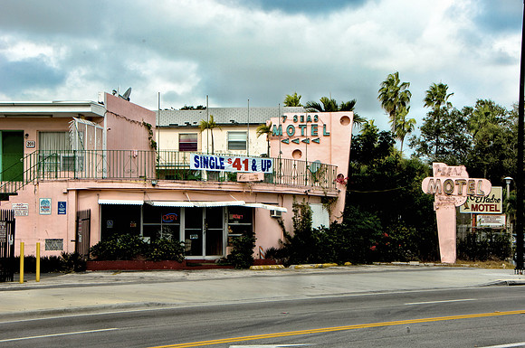 36156_DG_Color_USA_Miami_FL_Biscayne_BlvdDSC_1716_Oasis_Biscayne_BLV_Related