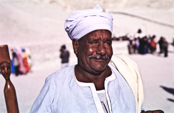 3346_SL_COLOR_ASWAN_EGYPT_1989_4
