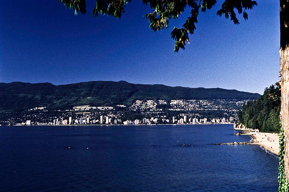 06809_B19_SL_COLOR_VANCOUVER_BC_WS_97_05.jpg