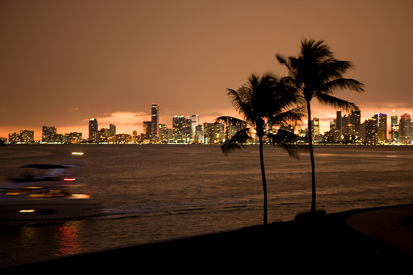 Miami_City_Ligth_Motion_20090220-5L8Y0855