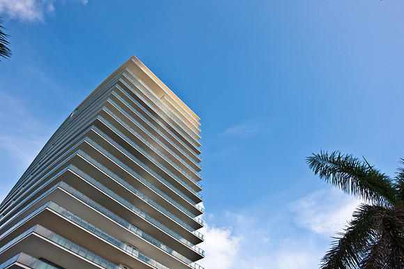 3807_DG_Miami_Beach_FL_5L8Y4879