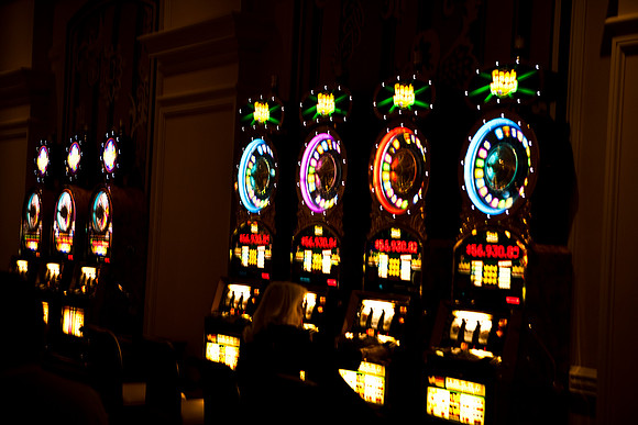 06649_DG_COLOR_ZV4N_2400_LAS_VEGAS_NEVADA_NV_USA_2007