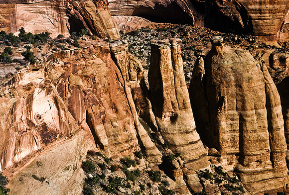 47466_B5_SL_COLOR_NATIONA_ MONUMENT_COLORADO_WY_97_09.jpg
