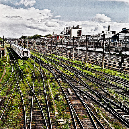 2656_FM_COLOR_SQ_TRAIN_STATION_BUENOS_AIRES_ARGENTINA_2004_6