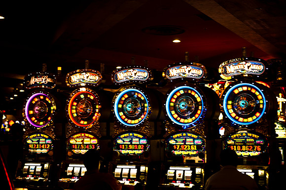 06649_DG_COLOR_ZV4N_2667_LAS_VEGAS_NEVADA_NV_USA_2007