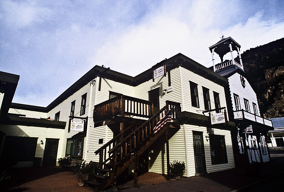 47432_B5_SL_COLOR_ARGOTOWN_HWY40_COLORADO_WY_97_03.jpg