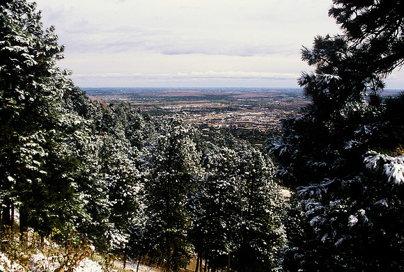 47429_B5_SL_COLOR_HOT_SULPHUR_HWY40_COLORADO_WYOMING_97_09.jpg