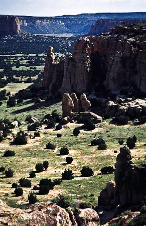 47786_B13_SL_COLOR_ACOMA_PUEBLO_RESERVATION_NEW_MEXICO_97_14.jpg
