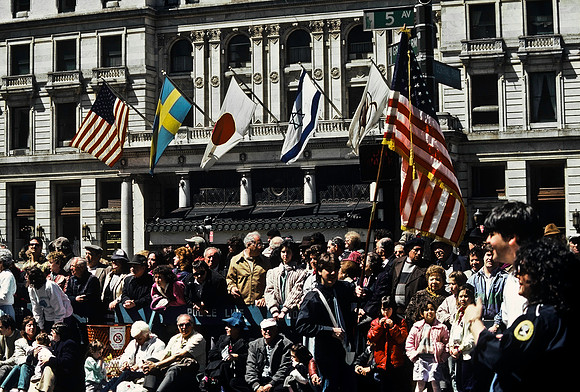 64056_B1_SL_COLOR_ISRALI PARADE_NY_88_02.jpg